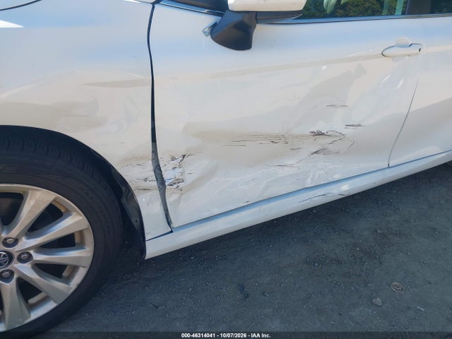46314041 :رقم المزاد ، 4T1B11HK7KU759415 vin ، 2019 Toyota Camry Le مزاد بيع