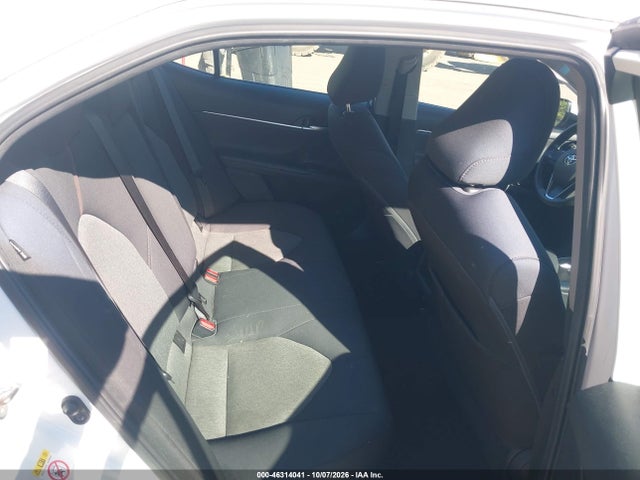 46314041 :رقم المزاد ، 4T1B11HK7KU759415 vin ، 2019 Toyota Camry Le مزاد بيع