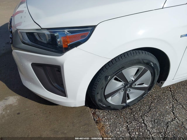 Продаж на аукціоні авто 2020 Hyundai Ioniq Hybrid Blue, vin: KMHC65LC2LU233353, номер лоту: 46314152