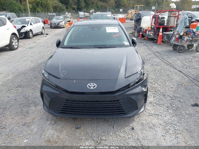 2025 Toyota Camry Le მანქანა იყიდება აუქციონზე, vin: 4T1DAACKXSU154028, აუქციონის ნომერი: 46314207