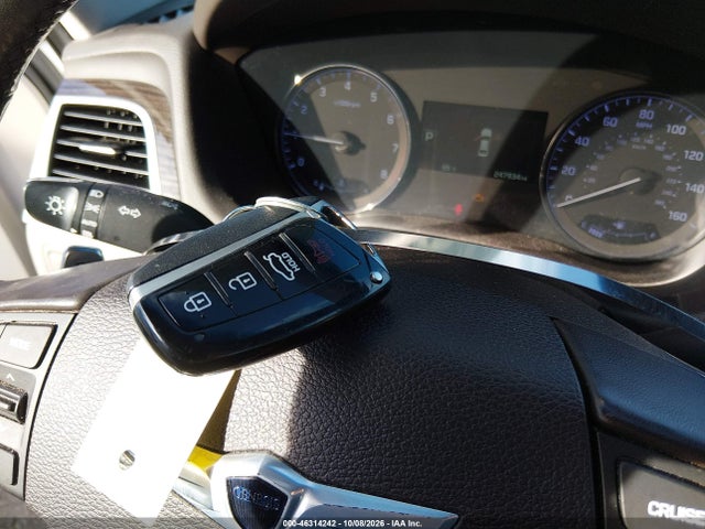 Продажа на аукционе авто 2015 Hyundai Genesis 3.8, vin: KMHGN4JEXFU100055, номер лота: 46314242