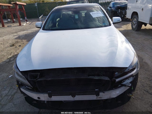 Продажа на аукционе авто 2015 Hyundai Genesis 3.8, vin: KMHGN4JEXFU100055, номер лота: 46314242