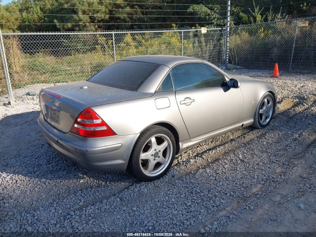 46314435 :رقم المزاد ، WDBKK65F93F293626 vin ، 2003 Mercedes-benz Slk 320 مزاد بيع