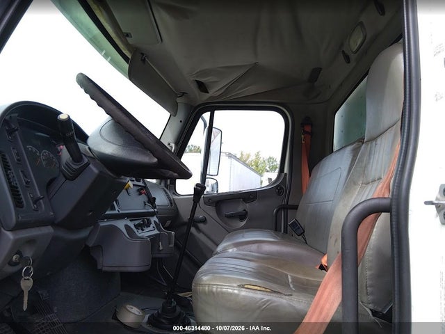 Продажа на аукционе авто 2009 Freightliner M2 106 Medium Duty, vin: 1FVACXBS99HAL3085, номер лота: 46314480