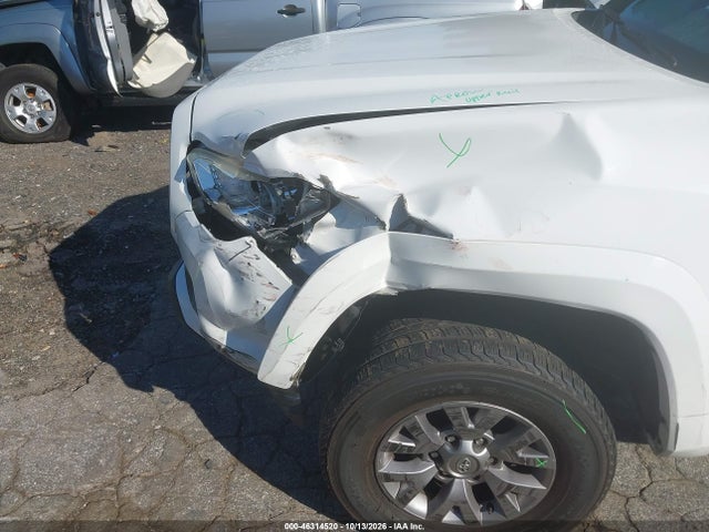 Продаж на аукціоні авто 2019 Toyota Tacoma Sr5 V6, vin: 5TFAZ5CN8KX074677, номер лоту: 46314520