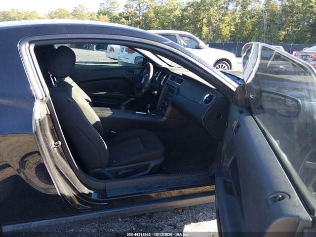 46314543 :رقم المزاد ، 1ZVBP8CFXC5285099 vin ، 2012 Ford Mustang Gt مزاد بيع