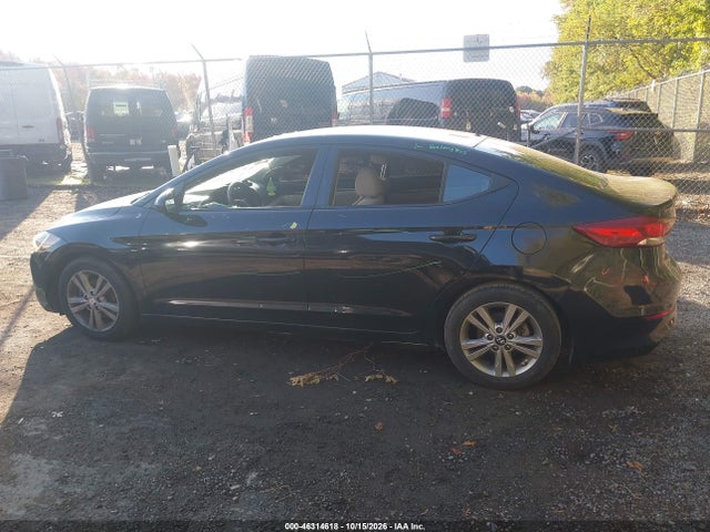 Продажа на аукционе авто 2018 Hyundai Elantra Sel, vin: 5NPD84LF5JH393032, номер лота: 46314618