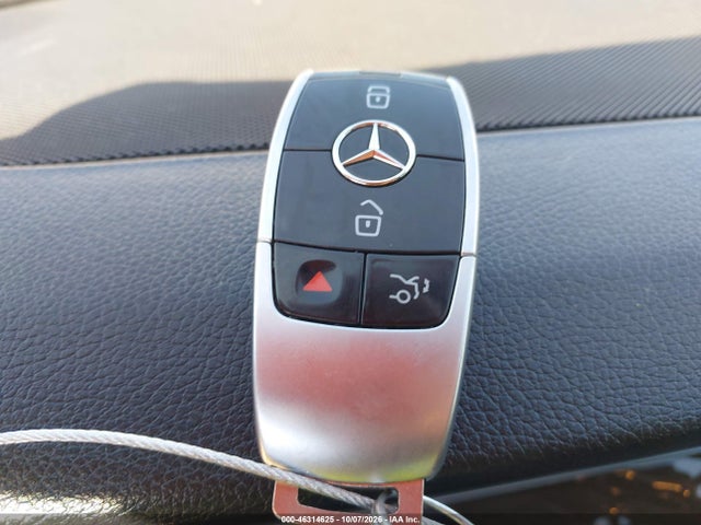 2017 Mercedes-benz E 300 მანქანა იყიდება აუქციონზე, vin: WDDZF4JB2HA043926, აუქციონის ნომერი: 46314625