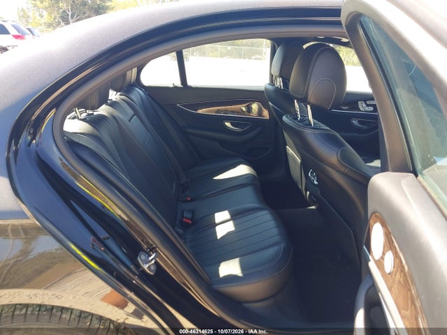 2017 Mercedes-benz E 300 მანქანა იყიდება აუქციონზე, vin: WDDZF4JB2HA043926, აუქციონის ნომერი: 46314625