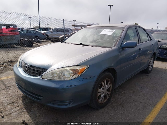 46314688 :رقم المزاد ، 4T1BF30K64U581489 vin ، 2004 Toyota Camry Le V6 مزاد بيع