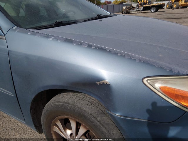 46314688 :رقم المزاد ، 4T1BF30K64U581489 vin ، 2004 Toyota Camry Le V6 مزاد بيع