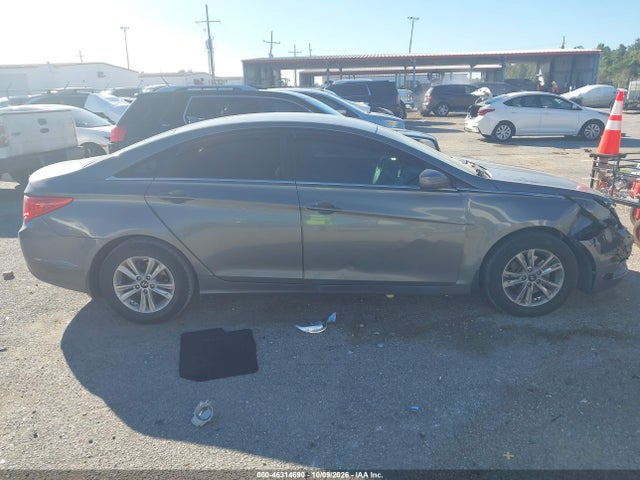 46314690 :رقم المزاد ، 5NPEB4AC3DH761825 vin ، 2013 Hyundai Sonata Gls مزاد بيع