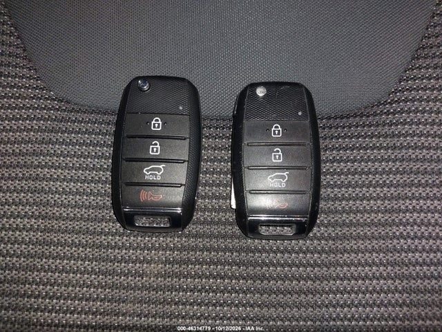 2018 Kia Niro Fe მანქანა იყიდება აუქციონზე, vin: KNDCB3LC3J5186913, აუქციონის ნომერი: 46314779