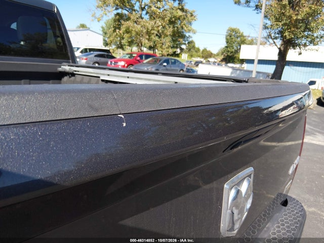 46314852 :رقم المزاد ، 1C6RR7FG5JS144196 vin ، 2018 Ram 1500 Tradesman Quad Cab 4x4 6'4 Box مزاد بيع