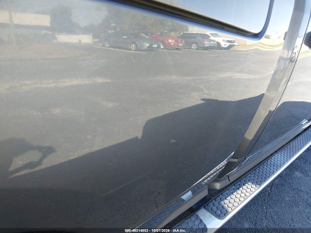 46314852 :رقم المزاد ، 1C6RR7FG5JS144196 vin ، 2018 Ram 1500 Tradesman Quad Cab 4x4 6'4 Box مزاد بيع