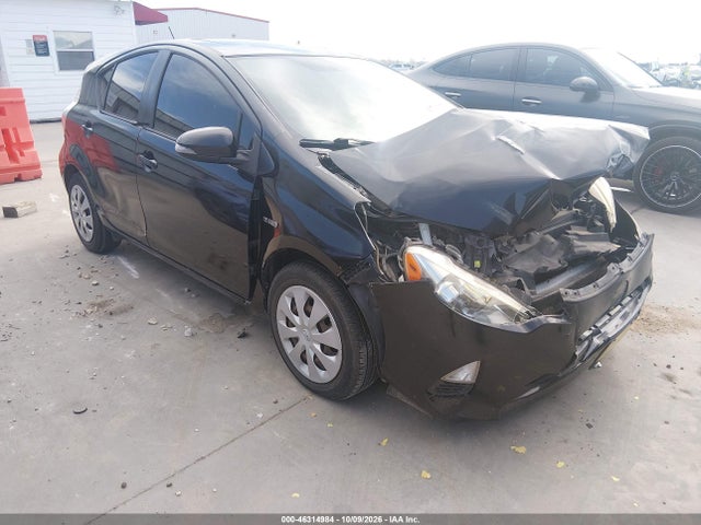 Продаж на аукціоні авто 2013 Toyota Prius C Three, vin: JTDKDTB33D1050431, номер лоту: 46314984