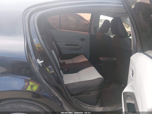 46314984 :رقم المزاد ، JTDKDTB33D1050431 vin ، 2013 Toyota Prius C Three مزاد بيع