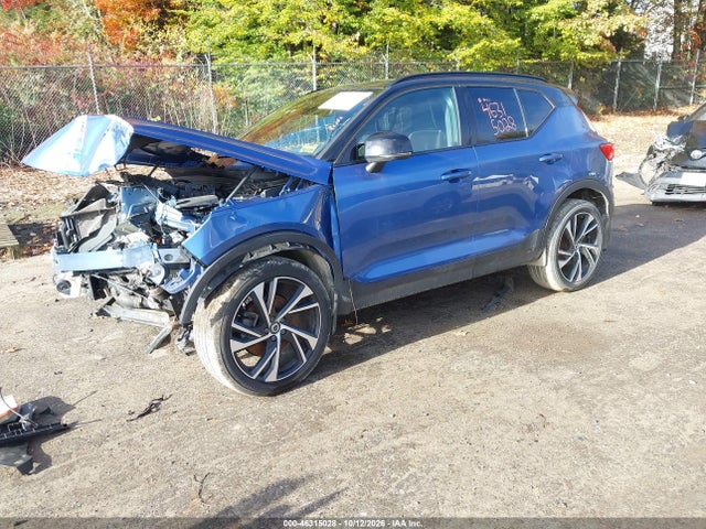 46315028 :رقم المزاد ، YV4162UM9M2616573 vin ، 2021 Volvo Xc40 T5 R-design مزاد بيع