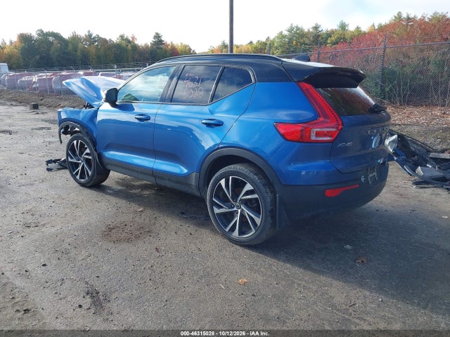 46315028 :رقم المزاد ، YV4162UM9M2616573 vin ، 2021 Volvo Xc40 T5 R-design مزاد بيع