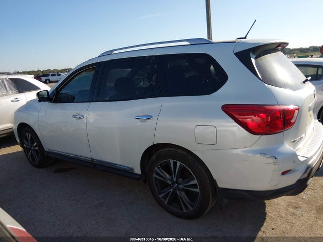 46315045 :رقم المزاد ، 5N1DR2MM4HC633381 vin ، 2017 Nissan Pathfinder Platinum مزاد بيع