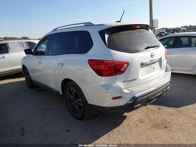 46315045 :رقم المزاد ، 5N1DR2MM4HC633381 vin ، 2017 Nissan Pathfinder Platinum مزاد بيع