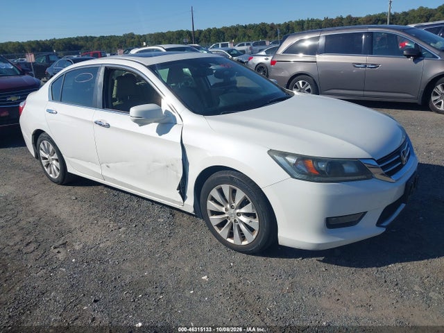 Auction sale of the 2015 Honda Accord Ex-l, vin: 1HGCR2F81FA086001, lot number: 46315133