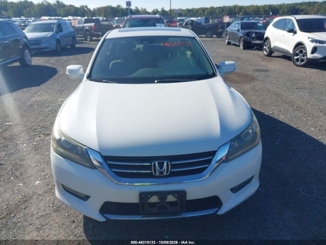 46315133 :رقم المزاد ، 1HGCR2F81FA086001 vin ، 2015 Honda Accord Ex-l مزاد بيع