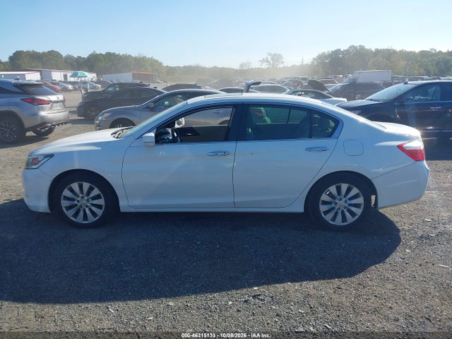46315133 :رقم المزاد ، 1HGCR2F81FA086001 vin ، 2015 Honda Accord Ex-l مزاد بيع