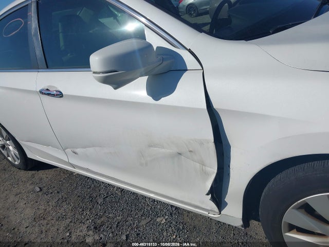 46315133 :رقم المزاد ، 1HGCR2F81FA086001 vin ، 2015 Honda Accord Ex-l مزاد بيع