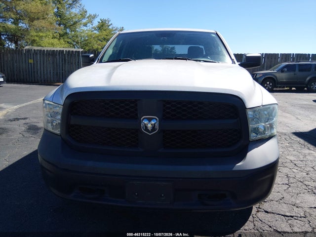 Продаж на аукціоні авто 2017 Ram 1500 Tradesman  4x4 6'4 Box, vin: 1C6RR7FG9HS602056, номер лоту: 46315222
