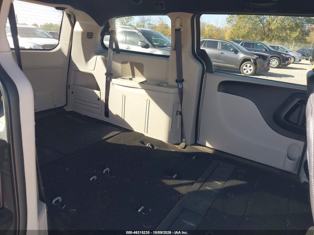 Продаж на аукціоні авто 2019 Dodge Grand Caravan Sxt, vin: 2C4RDGCG5KR632210, номер лоту: 46315235
