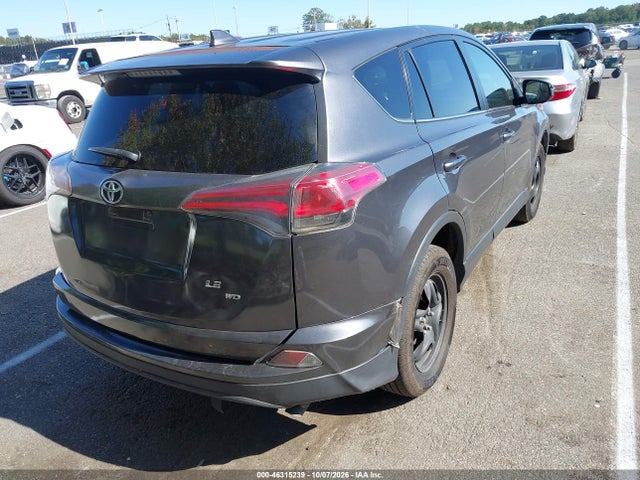 46315239 :رقم المزاد ، JTMBFREV4JJ251714 vin ، 2018 Toyota Rav4 Le مزاد بيع