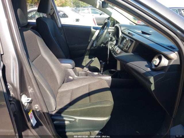 46315239 :رقم المزاد ، JTMBFREV4JJ251714 vin ، 2018 Toyota Rav4 Le مزاد بيع