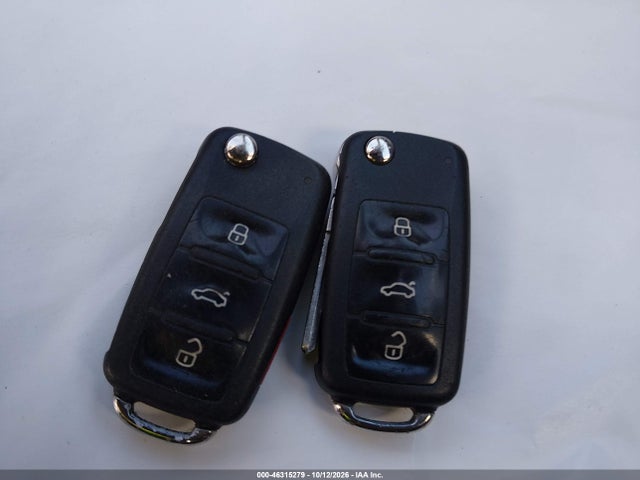 Auction sale of the 2011 Volkswagen Jetta 2.0l S, vin: 3VW2K7AJ1BM305894, lot number: 46315279