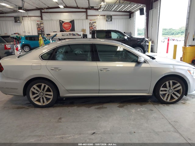 Aukcja sprzedaży 2017 Volkswagen Passat 1.8t Sel Premium, vin: 1VWCT7A31HC062973, numer aukcji: 46315380