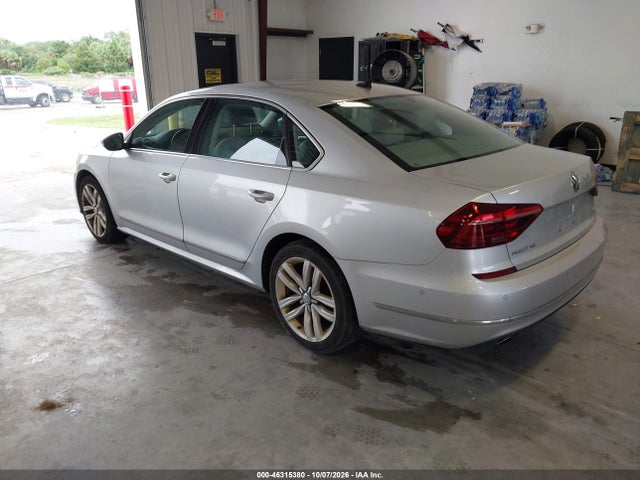 Aukcja sprzedaży 2017 Volkswagen Passat 1.8t Sel Premium, vin: 1VWCT7A31HC062973, numer aukcji: 46315380