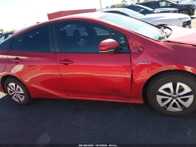 Toyota Prius Two 2017 JTDKBRFU1H3050790 Image 13