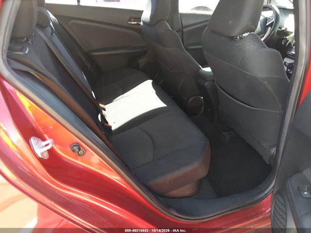 Toyota Prius Two 2017 JTDKBRFU1H3050790 Image 8