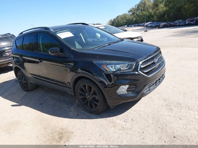 46315568 :رقم المزاد ، 1FMCU0GD8KUA64482 vin ، 2019 Ford Escape Se مزاد بيع