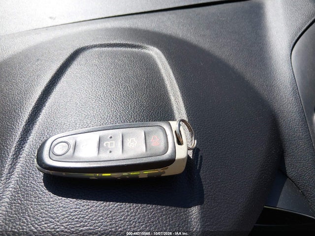 46315568 :رقم المزاد ، 1FMCU0GD8KUA64482 vin ، 2019 Ford Escape Se مزاد بيع