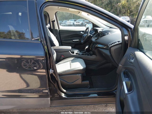 46315568 :رقم المزاد ، 1FMCU0GD8KUA64482 vin ، 2019 Ford Escape Se مزاد بيع