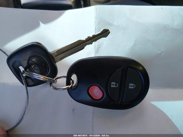 46315578 :رقم المزاد ، 5TFUX4EN8CX015334 vin ، 2012 Toyota Tacoma مزاد بيع