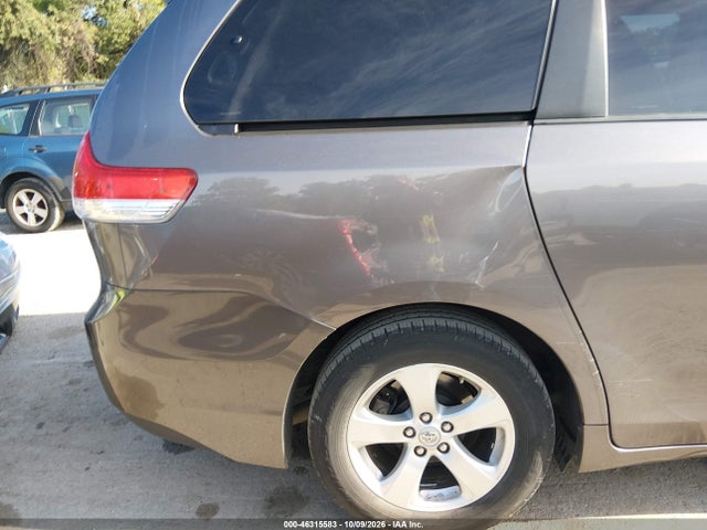 2011 Toyota Sienna Le V6 მანქანა იყიდება აუქციონზე, vin: 5TDKK3DC6BS110429, აუქციონის ნომერი: 46315583