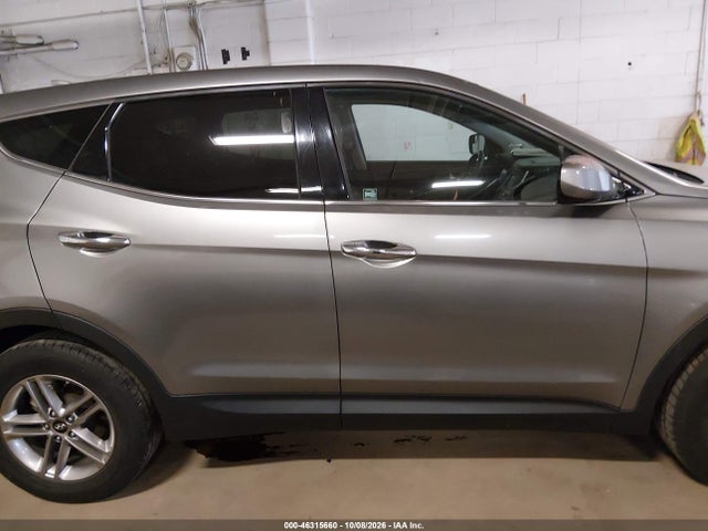 Продаж на аукціоні авто 2017 Hyundai Santa Fe Sport 2.4l, vin: 5NMZT3LB5HH040230, номер лоту: 46315660