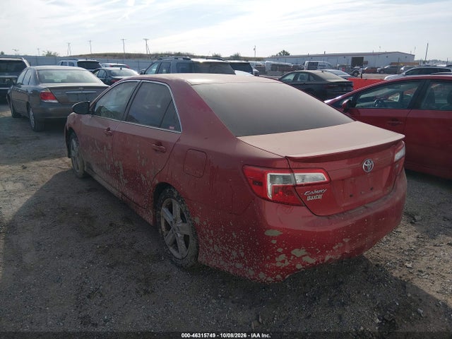 46315749 :رقم المزاد ، 4T1BF1FK4EU844513 vin ، 2014 Toyota Camry Se مزاد بيع