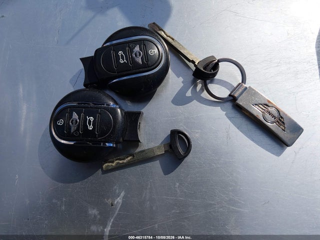 Продаж на аукціоні авто 2016 Mini Hardtop Cooper S, vin: WMWXP7C5XG2A42944, номер лоту: 46315784