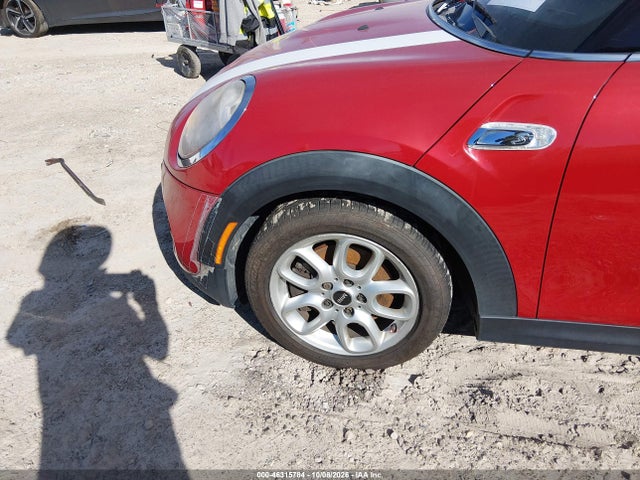Продаж на аукціоні авто 2016 Mini Hardtop Cooper S, vin: WMWXP7C5XG2A42944, номер лоту: 46315784