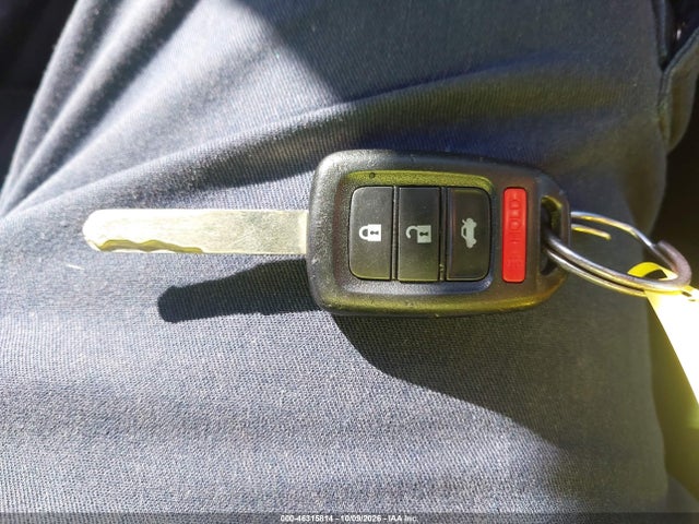 Продажа на аукционе авто 2018 Honda Civic Lx, vin: 2HGFC2F5XJH573728, номер лота: 46315814