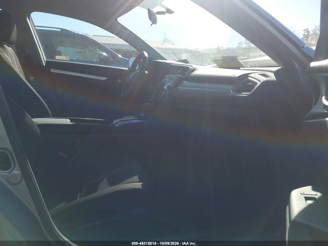 Продажа на аукционе авто 2018 Honda Civic Lx, vin: 2HGFC2F5XJH573728, номер лота: 46315814