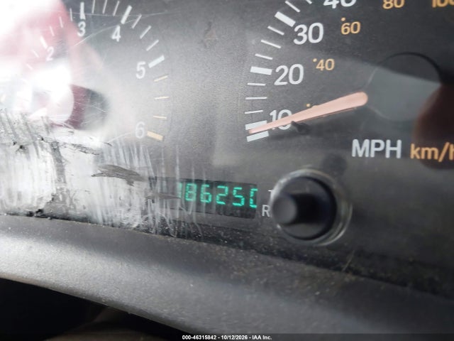 Продажа на аукционе авто 2001 Jeep Cherokee Sport, vin: 1J4FF48S41L592941, номер лота: 46315842